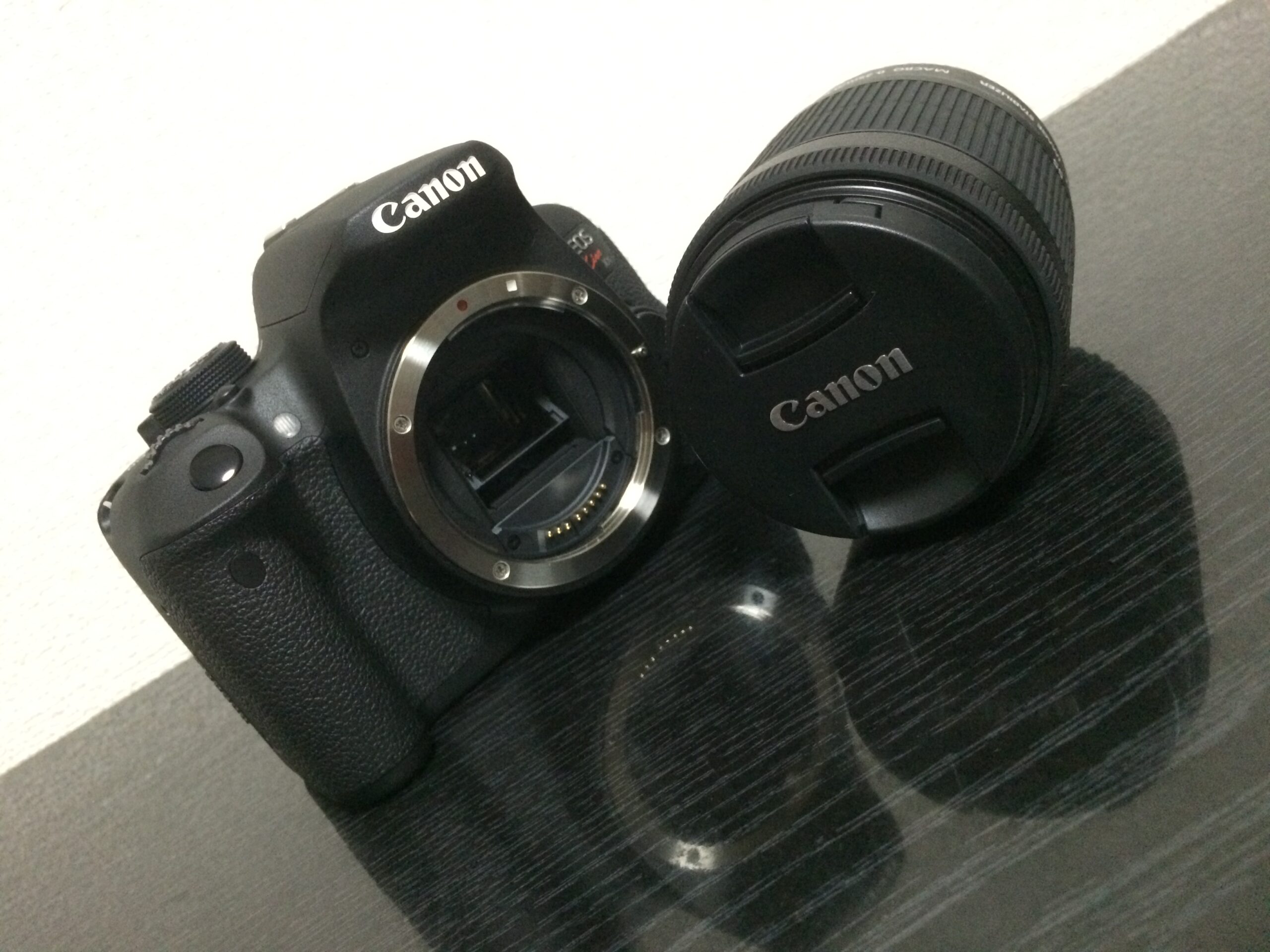 Canon デジタル一眼レフカメラ EOS Kiss X7i 