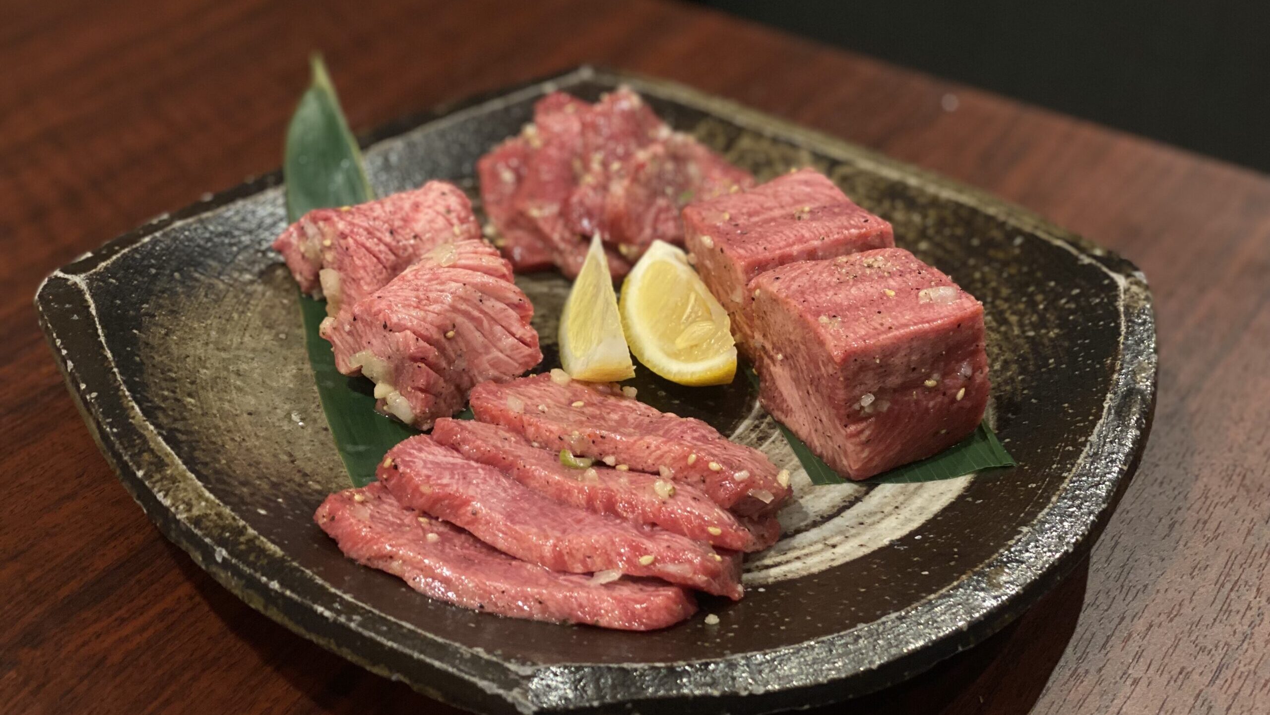 焼肉辛元 タンの盛り合わせ