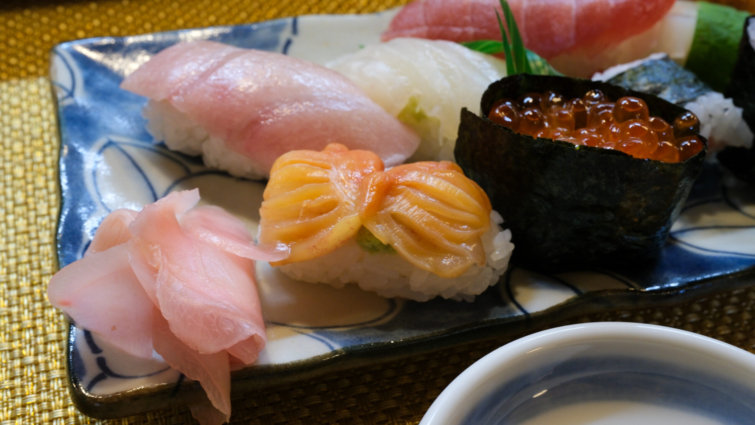 美喜寿司　赤貝　握り