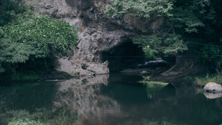 木須川洞門