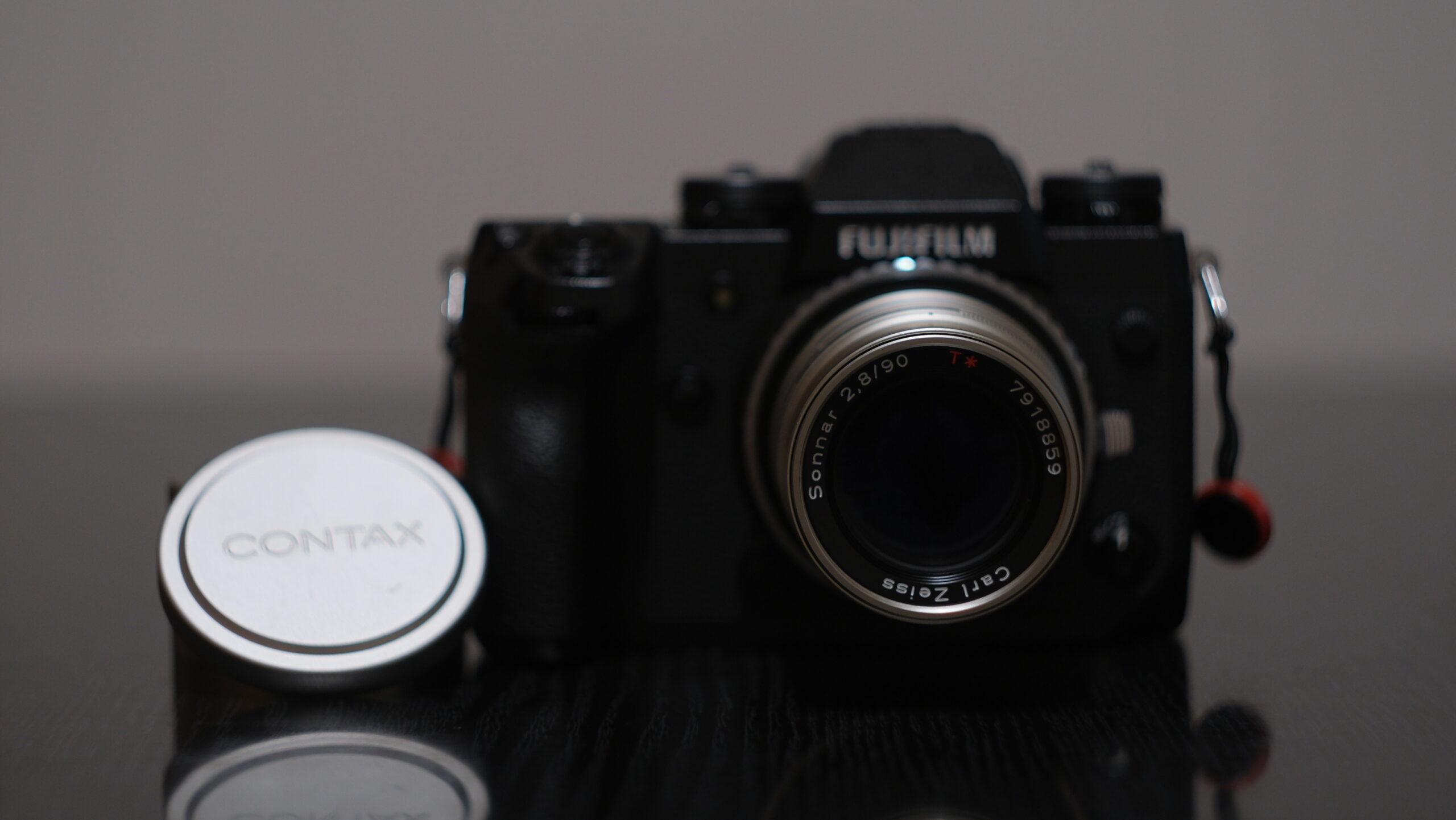 CONTAX Carl Zeiss Sonnar T*90mm F2.8