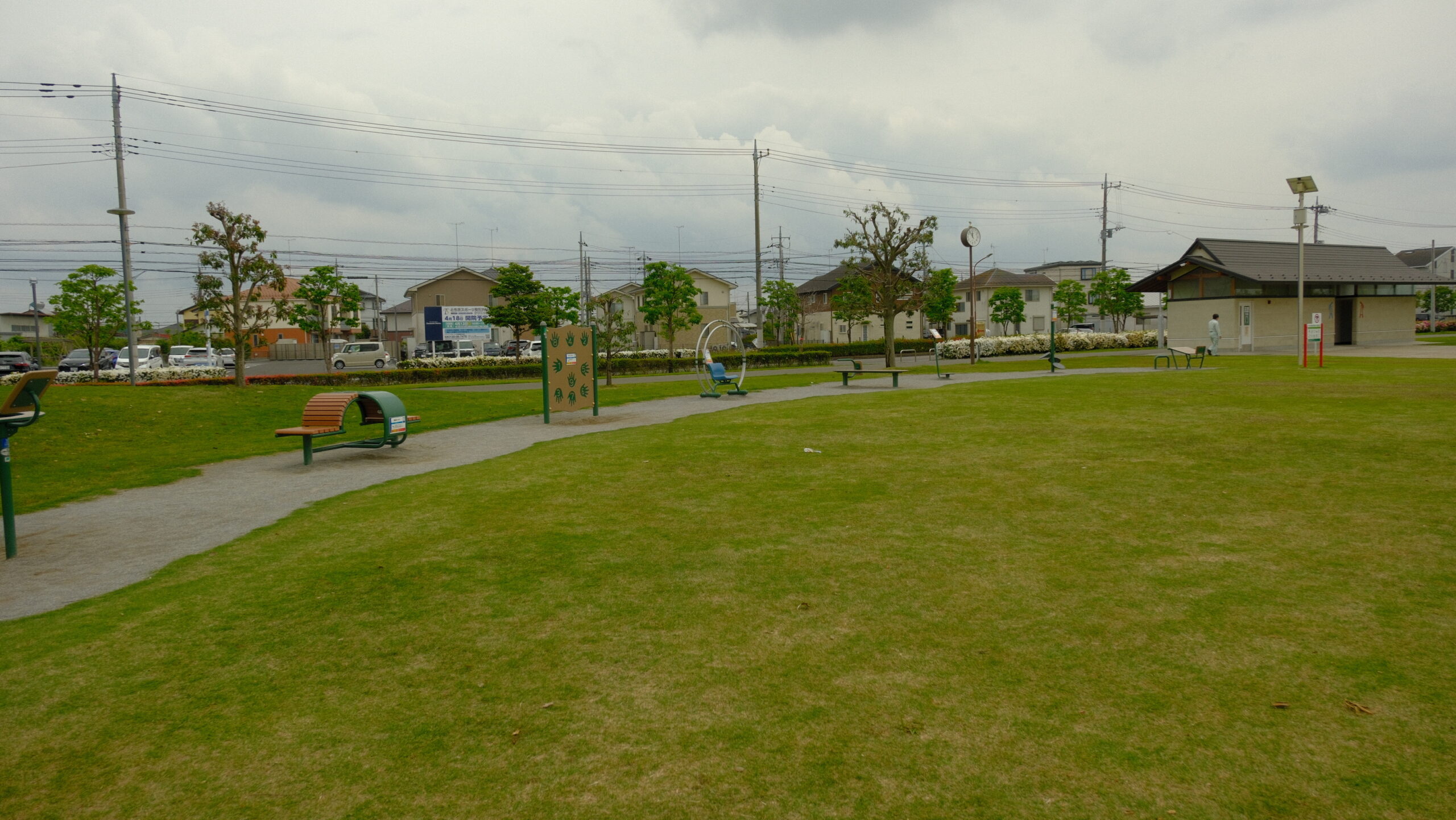 こもれび広場　健康遊具
