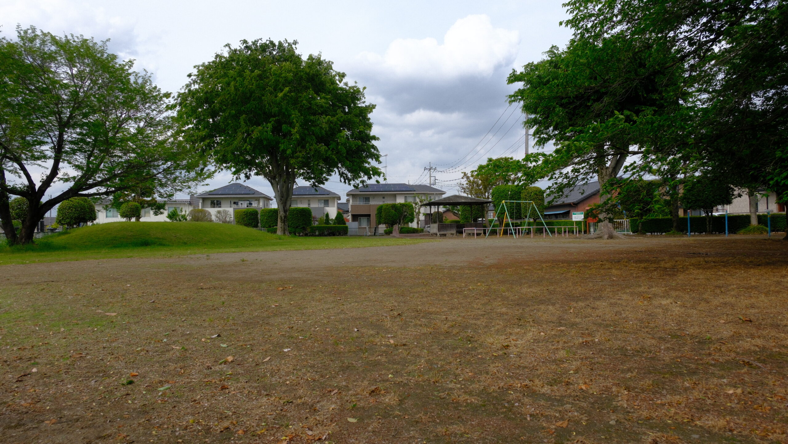 八竜神児童公園