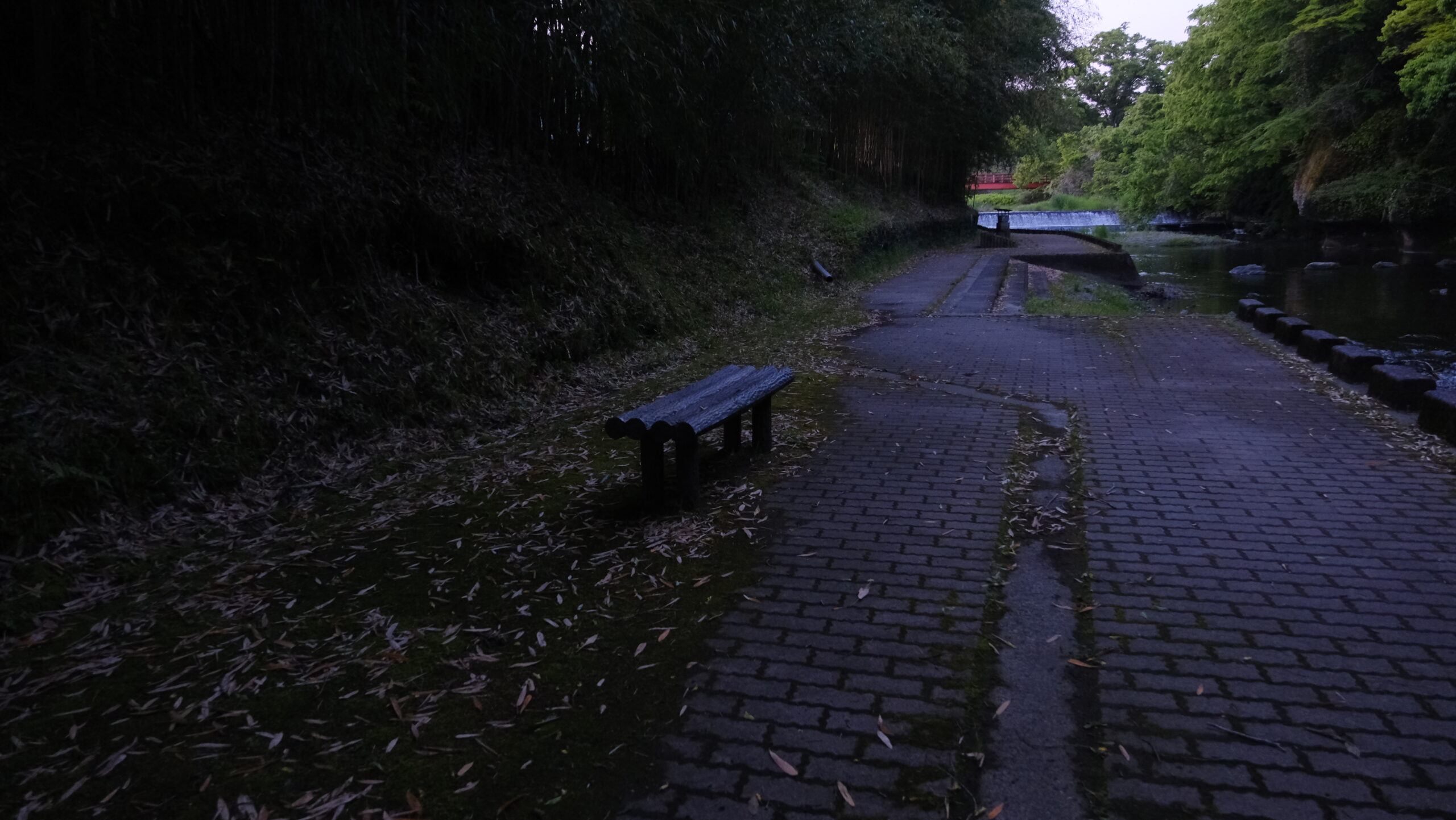 御前岩　ベンチ