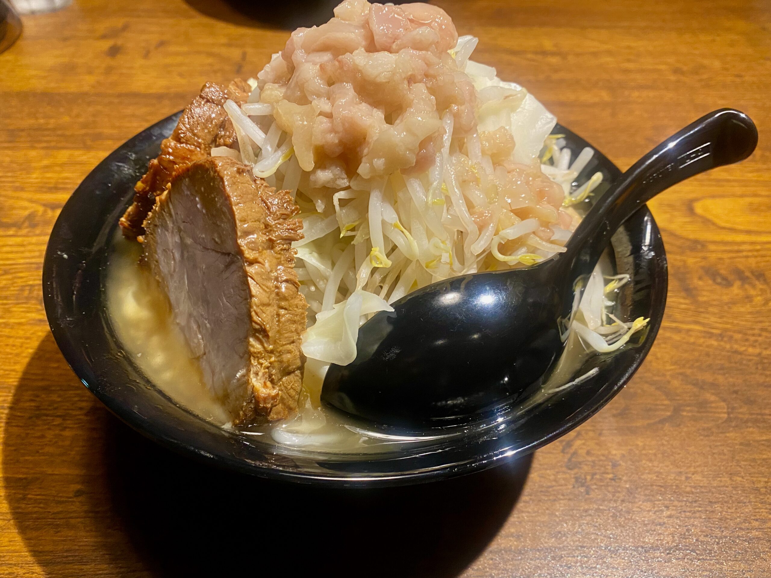 ジャンクス　ラーメン　豚２枚　麺３００g