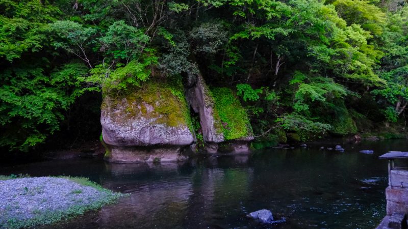 御前岩　那珂川町