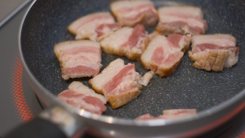 手作りベーコン　調理